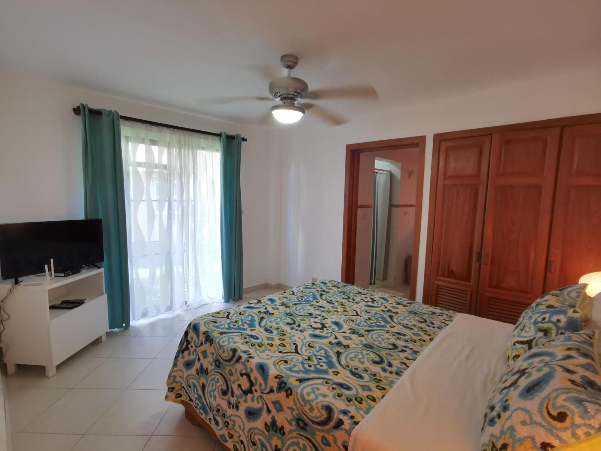Tropical Villas At Los Corales Beach - Caribbean Rentals Fzco Пунта-Кана Номер фото